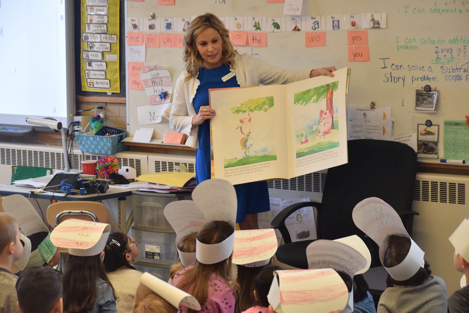 Rep. Pavalock-D’Amato Honors Seuss During Read Across America Day